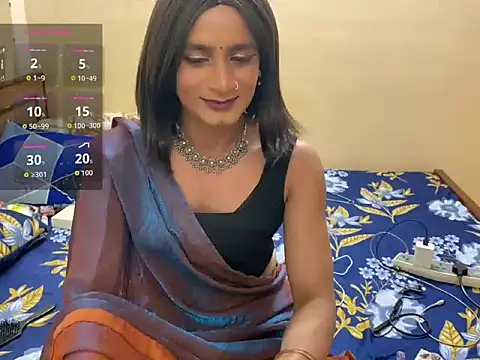 LuvLayla online show from 04-10-26, 09:22