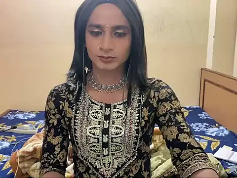 LuvLayla online show from 01-12-26, 06:36