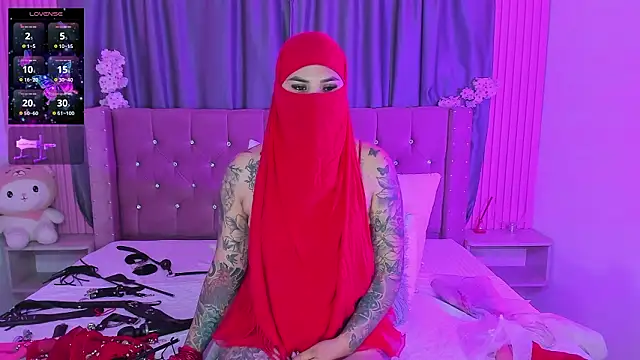 Nayla-Mouna online show from 03-10-26, 08:51