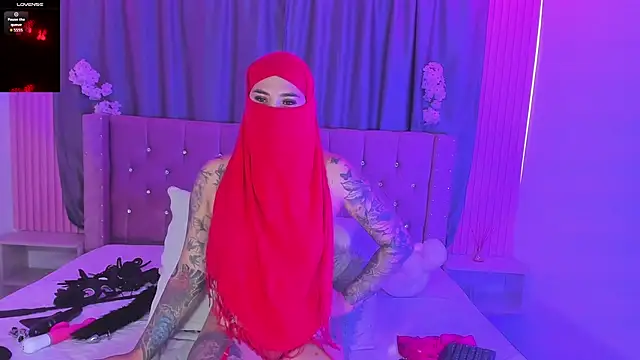 Nayla-Mouna online show from 07-06-26, 07:38