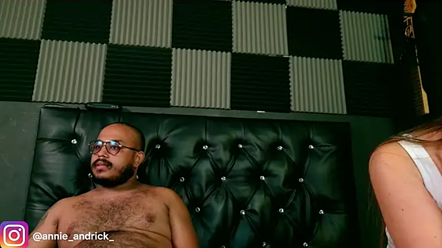  leda swan  online show from 01-16-26, 02:21