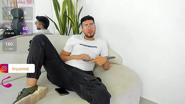 bryXonStorm online show from 09-10-25, 11:37