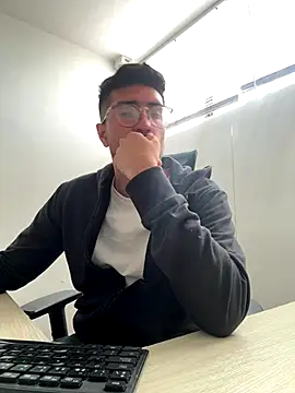 bryXonStorm online show from 10-05-25, 02:41