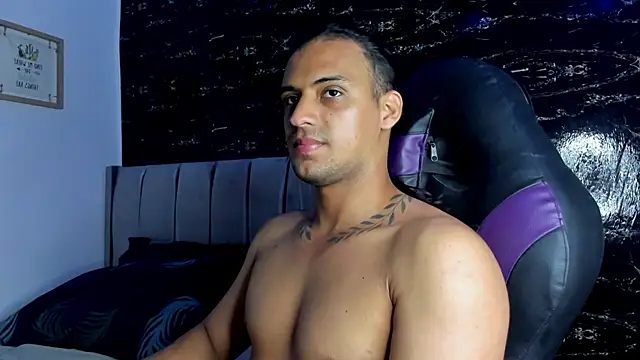 Thomas Wayne online show from 03-04-26, 02:03