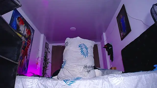 oodirty hellen online show from 04-18-26, 02:58