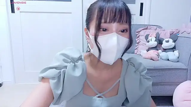 YURi luv online show from 10-01-25, 10:09