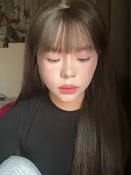 SarahBeii online show from 11-27-25, 03:40