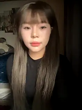 SarahBeii online show from 11-16-25, 03:22