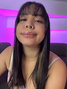 Snapshot of P_A_U_L_I_N_A_ chatting on 06-08-26, 12:16 P A U L I N A online show from 06-08-26, 12:16