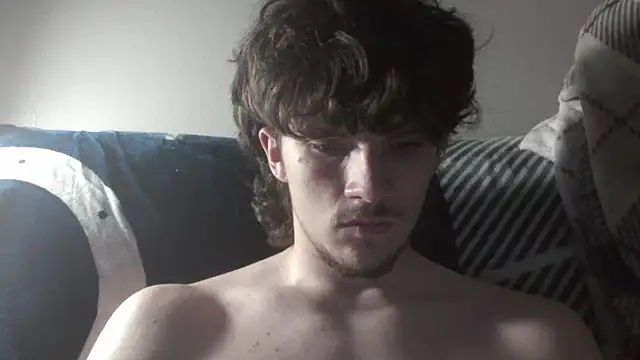 Snapshot of conradical18 chatting on 10-02-25, 04:16 conradical18 online show from 10-02-25, 04:16