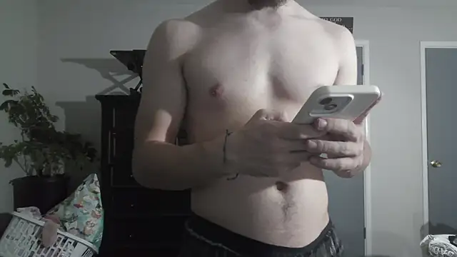 Snapshot of conradical18 chatting on 12-16-25, 07:23 conradical18 online show from 12-16-25, 07:23