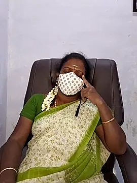 umashreetamil online show from 10-28-25, 02:38