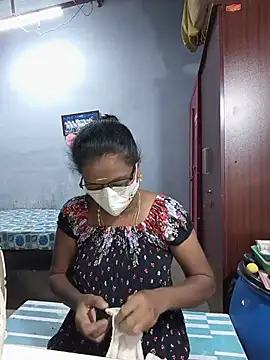 Snapshot of umashreetamil chatting on 07-19-26, 05:10 umashreetamil online show from 07-19-26, 05:10
