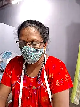 umashreetamil online show from 11-18-25, 08:28