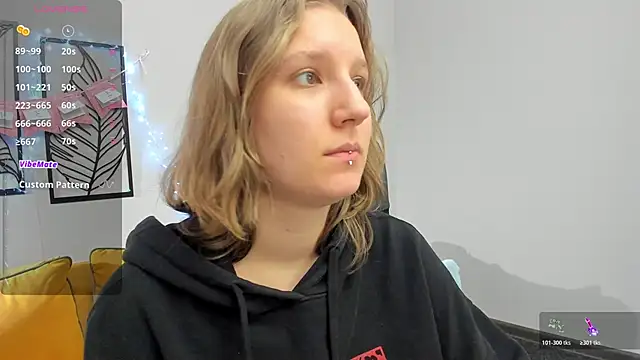 Hailey Foxy online show from 01-10-26, 08:53