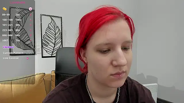 Hailey Foxy online show from 04-08-26, 11:01