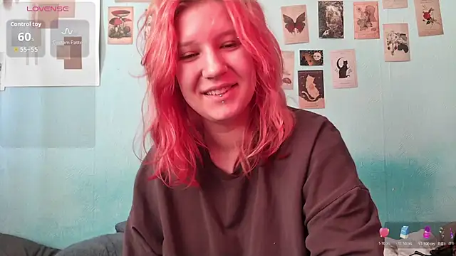 Snapshot of Hailey_Foxy chatting on 07-13-26, 01:49 Hailey Foxy online show from 07-13-26, 01:49