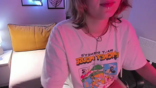 Hailey Foxy online show from 11-28-25, 09:53