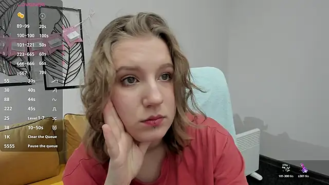 Hailey Foxy online show from 02-20-26, 12:18