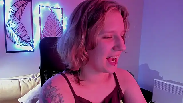 Hailey Foxy online show from 11-15-25, 09:24