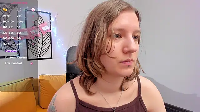 Hailey Foxy online show from 01-09-26, 08:54