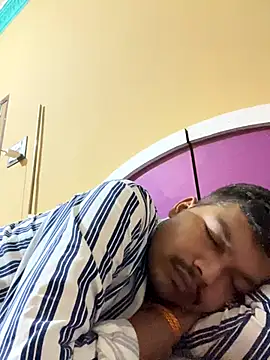 Snapshot of kunwarahuji chatting on 09-16-25, 09:43 kunwarahuji online show from 09-16-25, 09:43