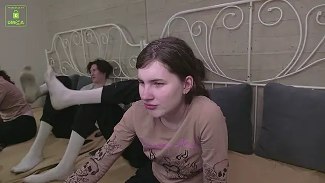 ViviaraNGendy online show from 10-11-25, 10:49