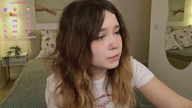 Lina Glow online show from 04-03-26, 06:53