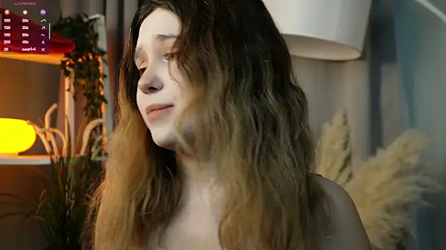 Lina Glow online show from 12-03-25, 06:47