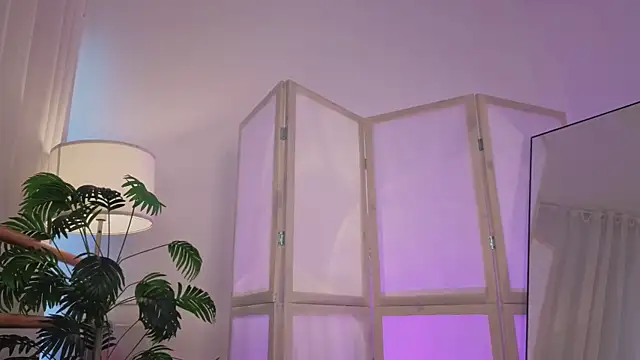 Lina Glow online show from 02-23-26, 06:47