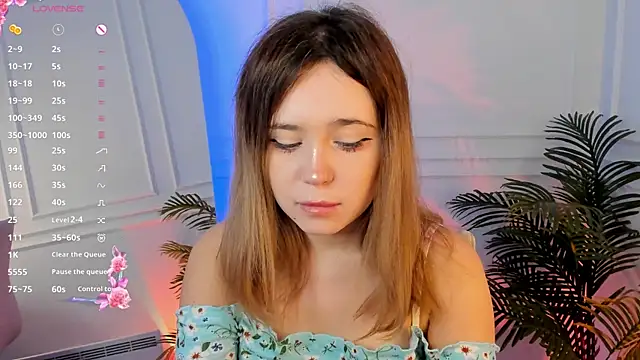 Lina Glow online show from 09-24-25, 06:31