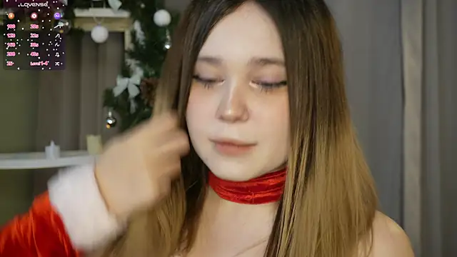 Lina Glow online show from 12-23-25, 06:56