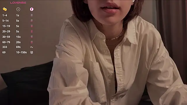 Snapshot of shy-gaze chatting on 07-16-26, 12:35 shy-gaze online show from 07-16-26, 12:35