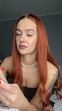 LittleFox    online show from 11-13-25, 07:01