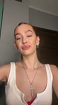 LittleFox    online show from 11-22-25, 06:56