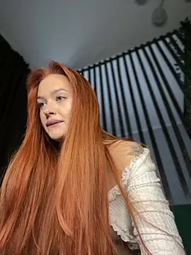 LittleFox    online show from 03-06-26, 06:41