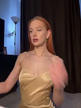 LittleFox    online show from 02-26-26, 06:24