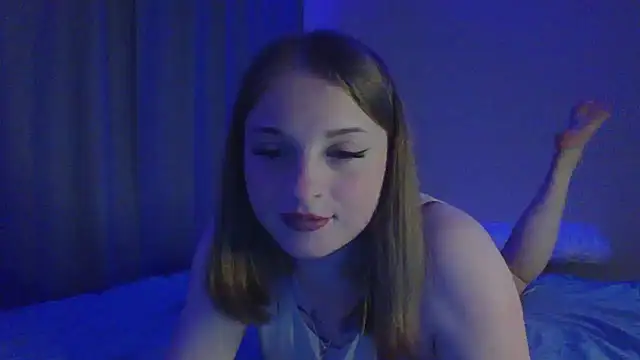 Snapshot of Star_Girlish chatting on 10-06-25, 03:24 Star Girlish online show from 10-06-25, 03:24