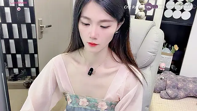 Snapshot of Yueyue-MM chatting on 07-24-26, 02:07 Yueyue-MM online show from 07-24-26, 02:07