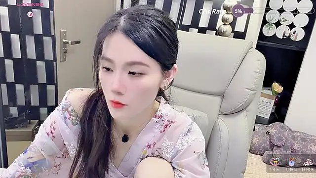 Yueyue-MM online show from 06-07-26, 01:05