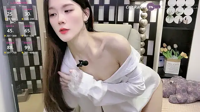 Yueyue-MM online show from 03-19-26, 01:33