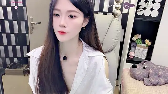 Yueyue-MM online show from 05-28-26, 02:08