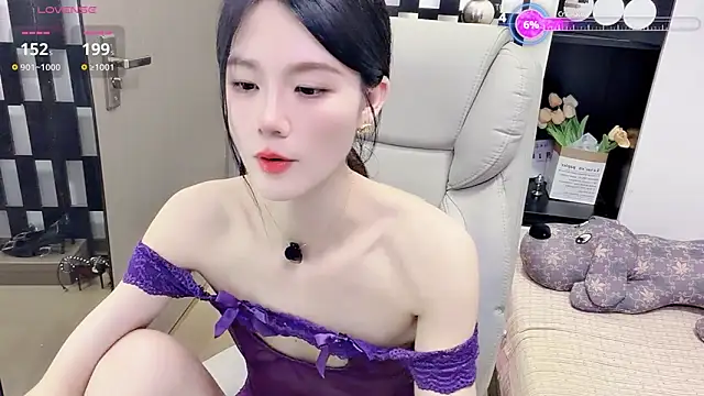 Yueyue-MM online show from 05-08-26, 02:10