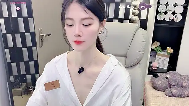 Yueyue-MM online show from 06-06-26, 12:05