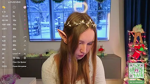 ElfredaTupy online show from 12-02-25, 07:48