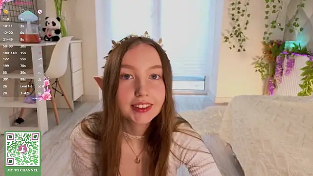 ElfredaTupy online show from 07-12-26, 10:49