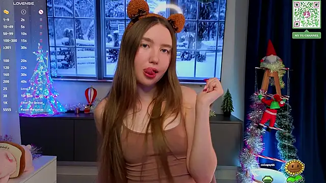 ElfredaTupy online show from 12-14-25, 07:41