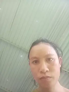 Snapshot of simi-lucy chatting on 09-22-25, 06:30 simi-lucy online show from 09-22-25, 06:30