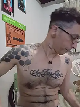 dinho carioca online show from 12-14-25, 12:44