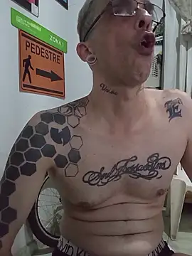 dinho carioca online show from 03-25-26, 04:01